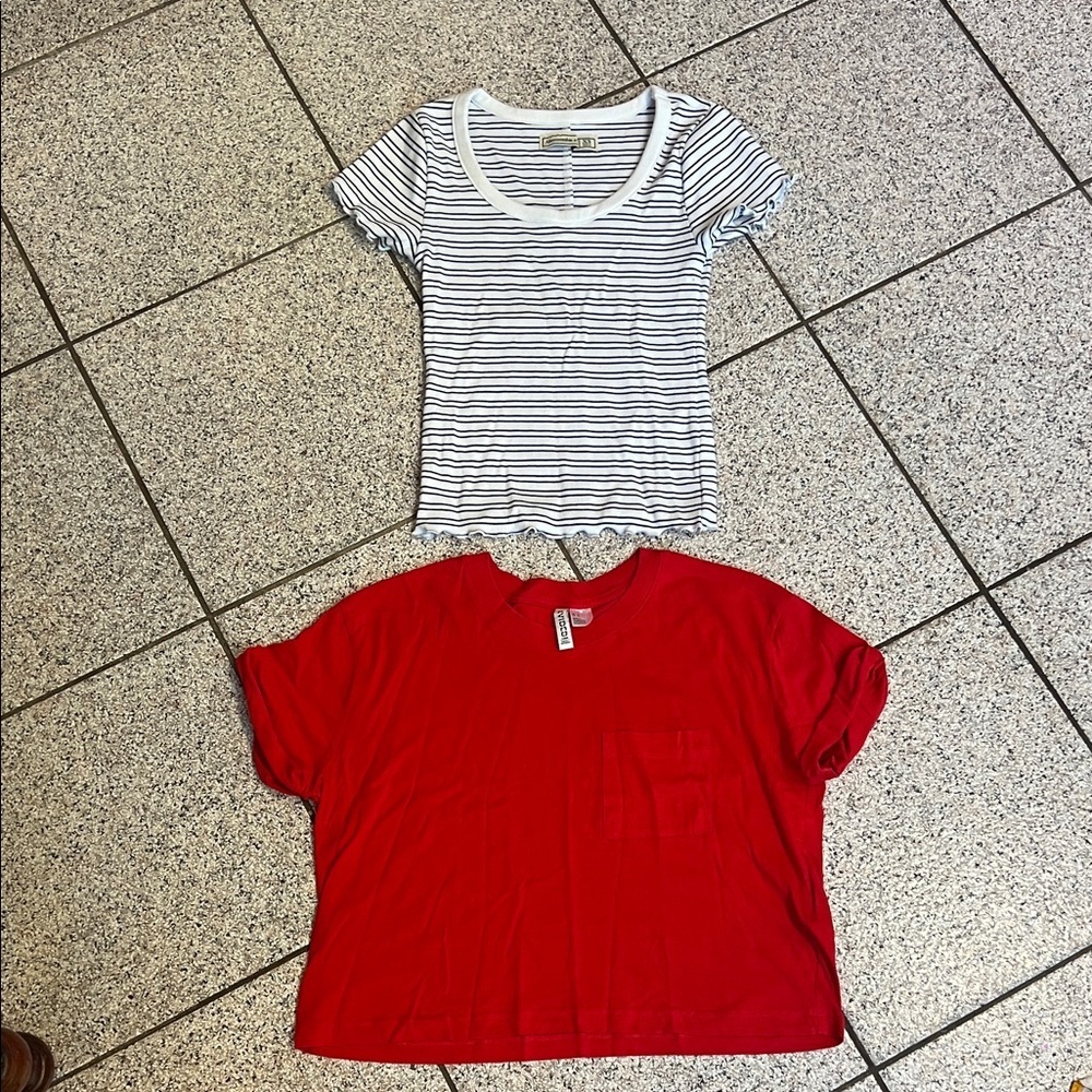 Abercrombie & Fitch Red and Striped Kids Tee Set - Picture 1 of 6